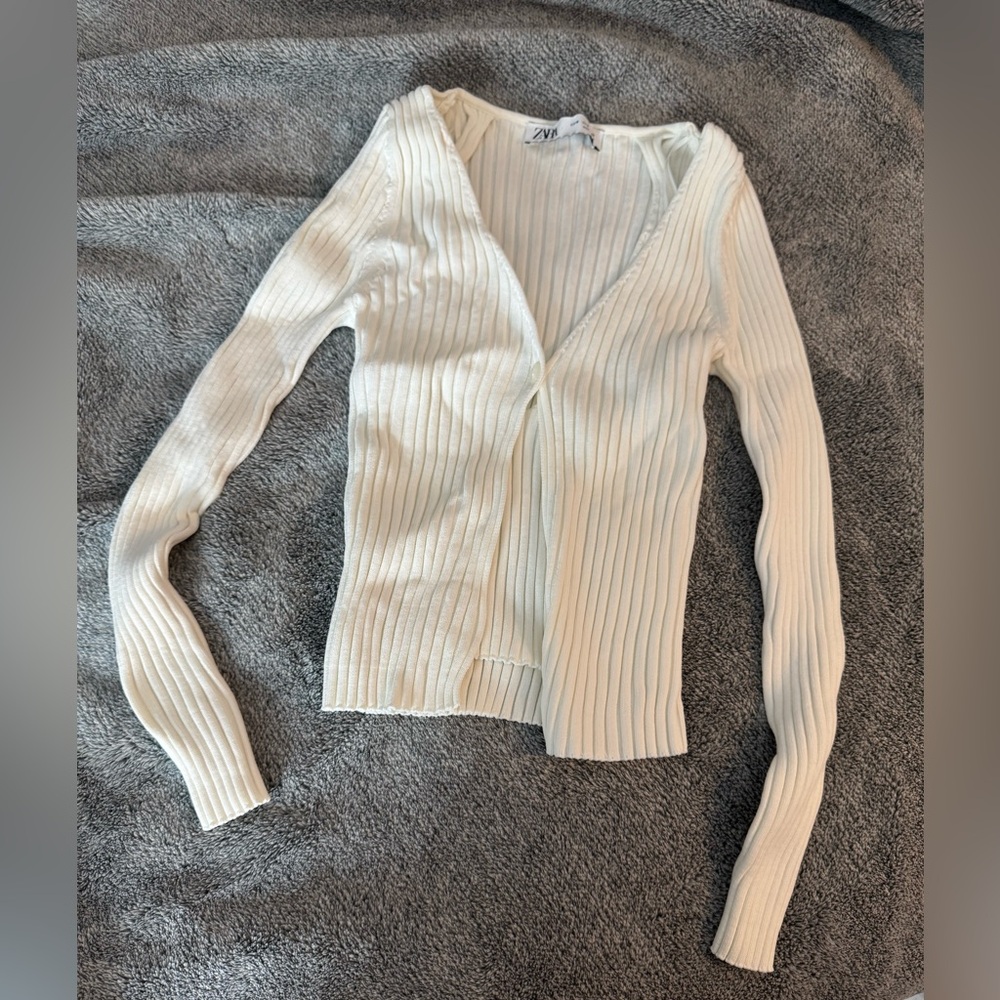Zara ribbed white shirt